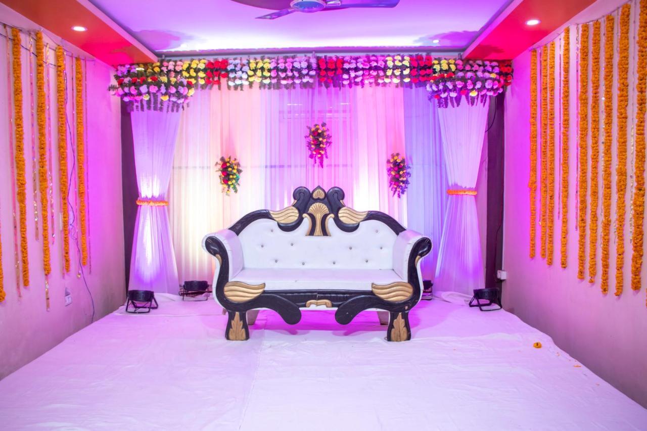 Hotel Haifa Varanasi Exterior foto